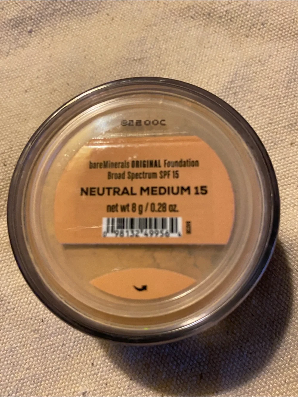 bareMinerals POWDER FOUNDATION SPF 15. Neutral medium #15.   0.28 oz.